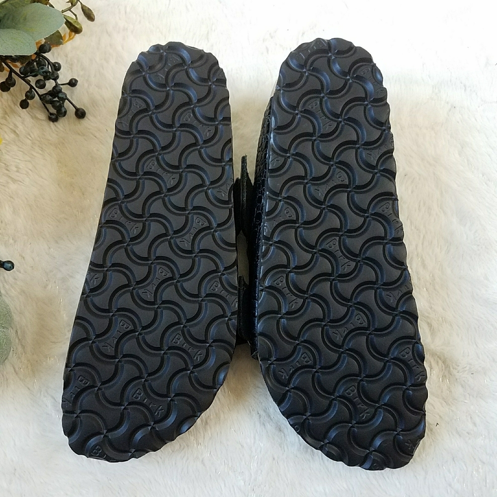 Birkenstock Arizona Big Buckle Black Croc Embossed Sandals - Picture 2 of 7